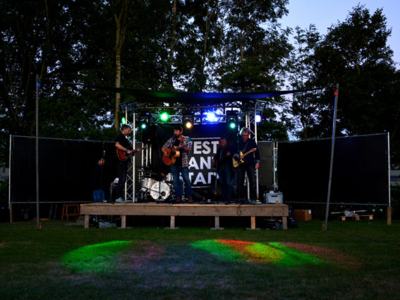 Gert Sennema en Westkantstad speelt op Festival Voorbij de Grens van De 4 Elementen