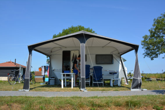 Interview met gasten van Camping De 4 Elementen in Stroobos, Friesland