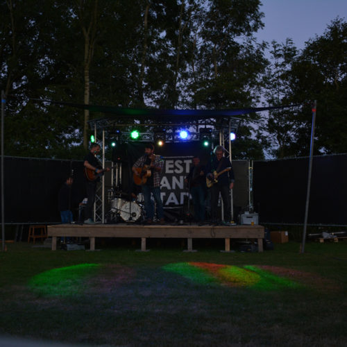 Festival Voorbij de Grens bij De 4 Elementen Stroobos